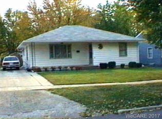 821 W Ashton Ave, Lima, OH 45801