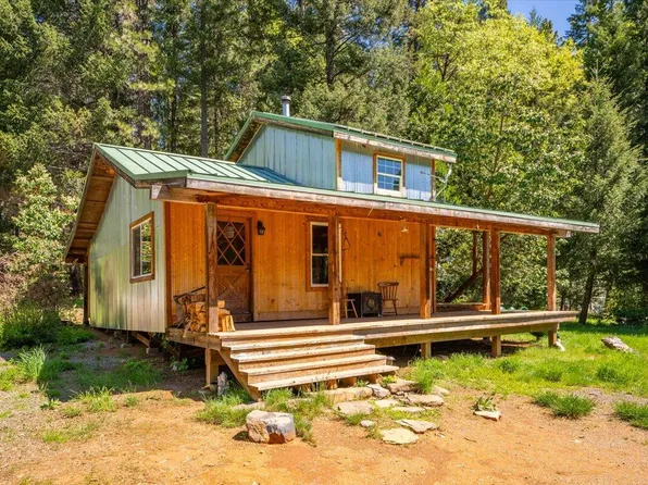 2004 Gus Hawk Rd, Big Bend, CA 96011