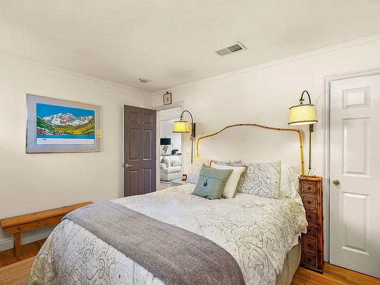 706 Circle Dr — Photo 16