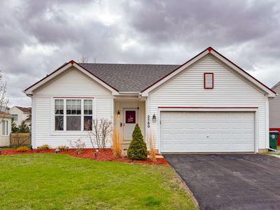 2580 N Stratford Ln, Round Lake Beach, IL, 60073