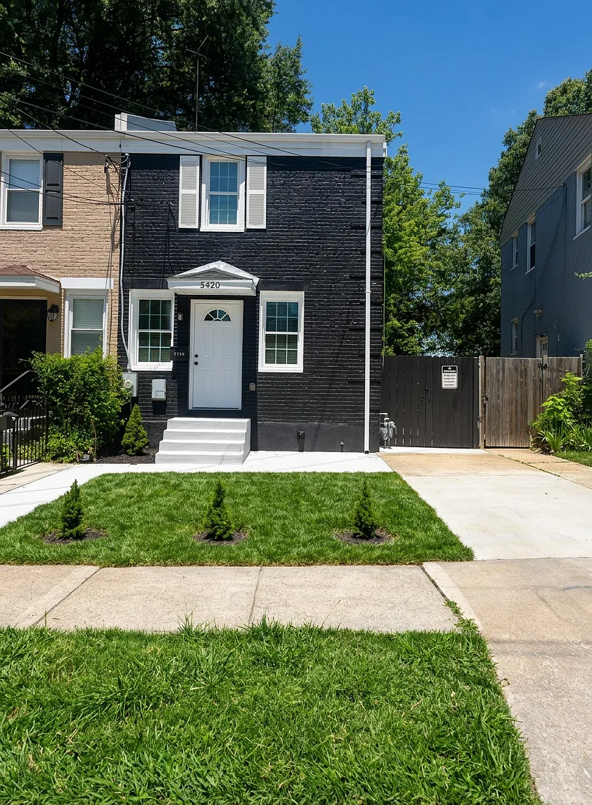 2 bed, 1200 sqft, $3,200 — Photo 1
