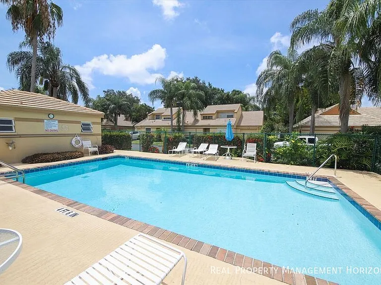 3613 57th Avenue Dr W — Photo 32