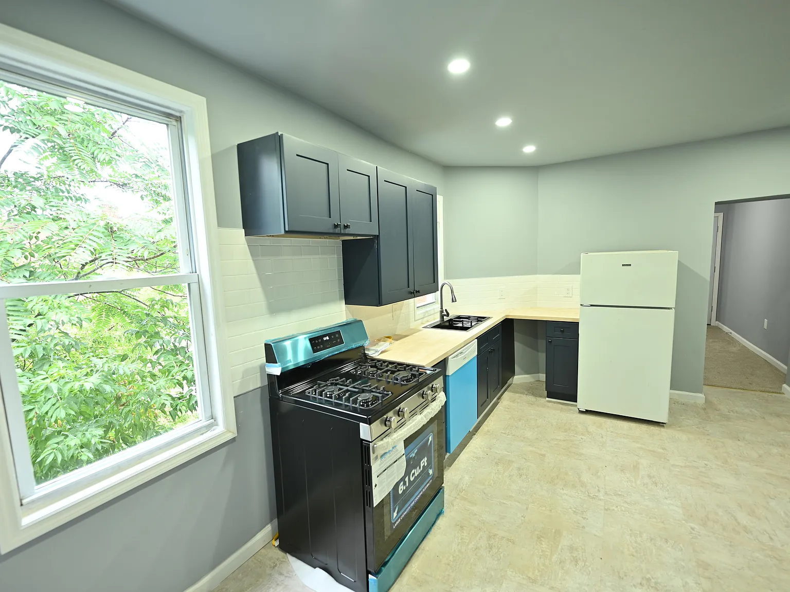 2 bed, 1250 sqft, $1,800 — Photo 4