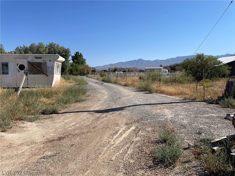 1st image of 2451 Tonya Dr