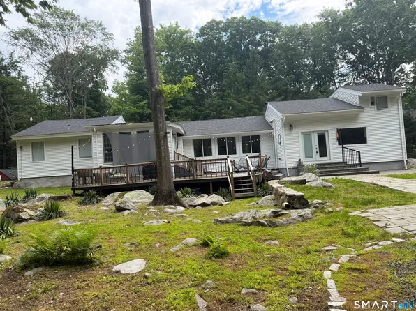 24 North Calvin Road, Weston, CT 06883