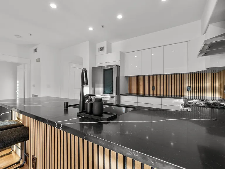 24505 Town Center Dr #7307 — Photo 16