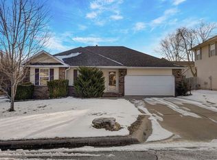 126 N Cedarwood Ave, Republic, MO 65738