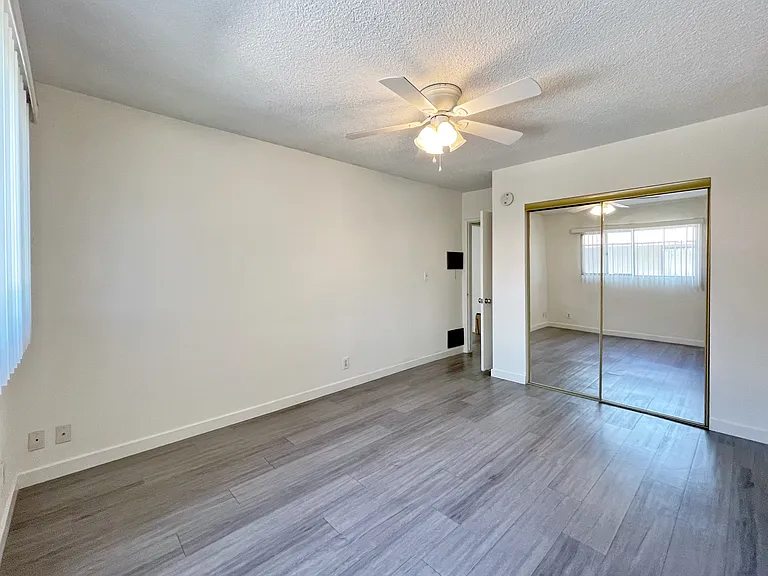Tropicana — Photo 15