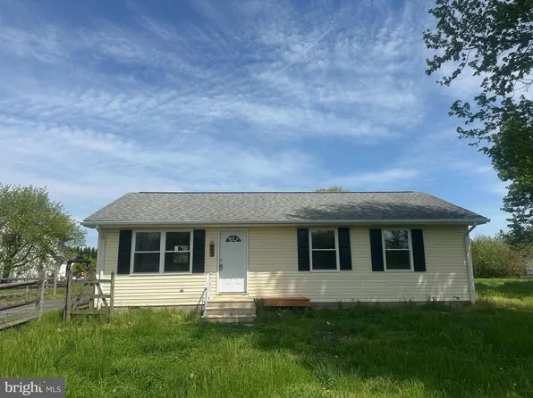 105 Downes Dr, Hartly, DE 19953