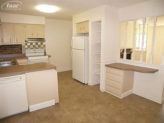 5th image of 1216 Tremma Dr