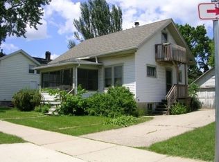 836 Hughes Pl, Madison, WI 53713