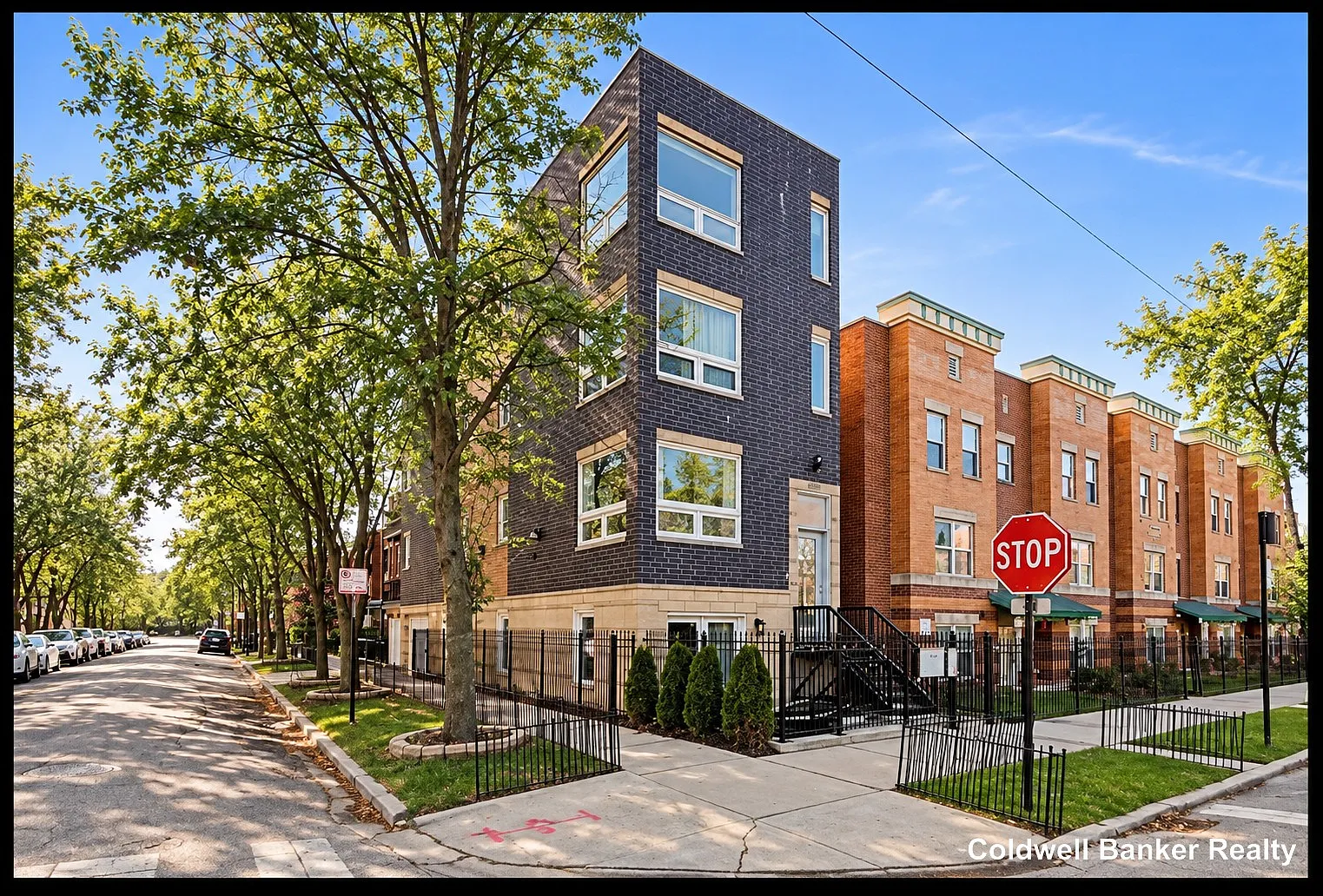 2 bed, 1.0 bath, 950 sqft, $2,500 — Photo 1