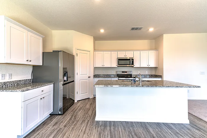 19507 Cloudy Bay Dr — Photo 3