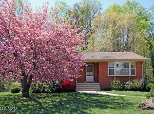 10113 Blue Coat Dr, Fairfax, VA 22030