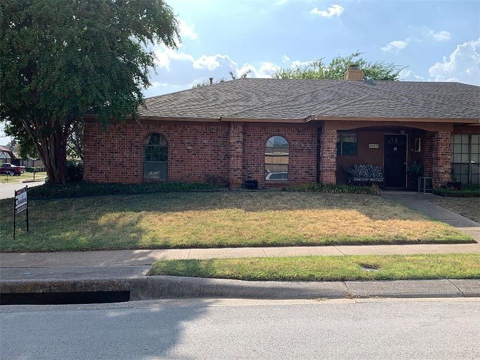 1st image of 2901 Gray Oak Dr