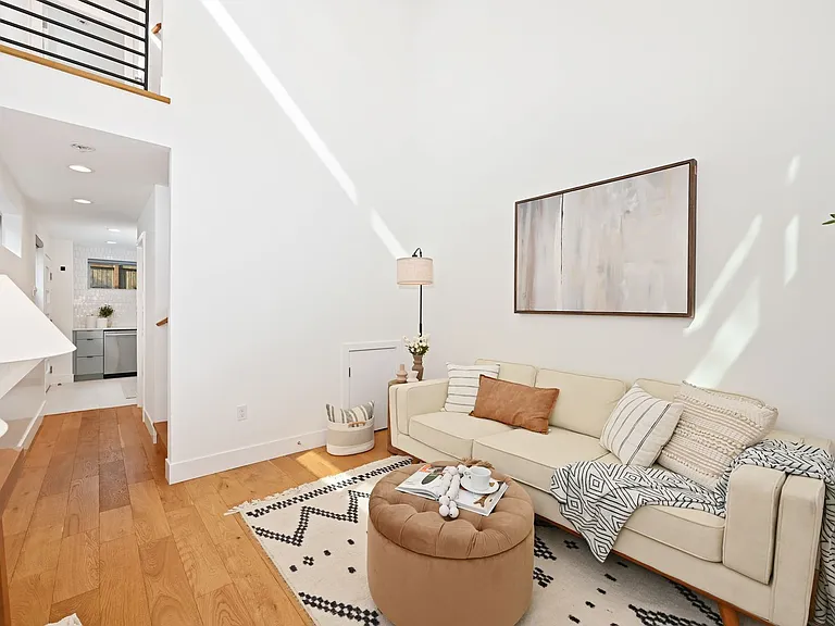 2108 E James St #A — Photo 5