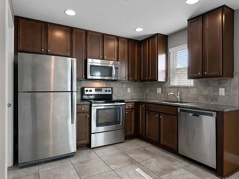 8623 Via Trieste Dr #B — Photo 6