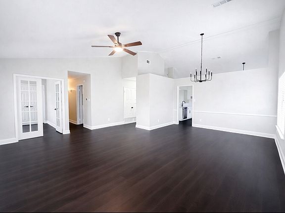 4th image of 4629 Archer Dr