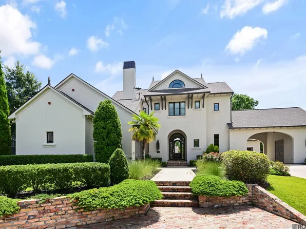 16254 Woodville Dr, Prairieville, LA 70769