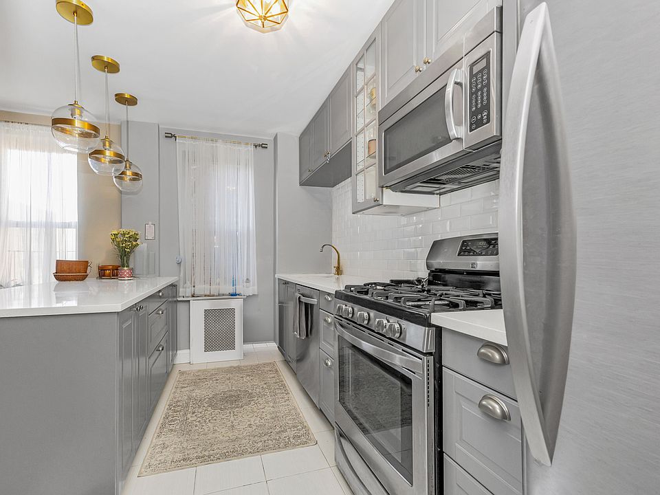1st image of 67-10 108th St APT 4F