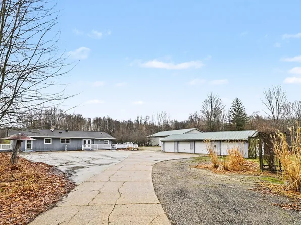 11303 West St, Bellevue, MI 49021