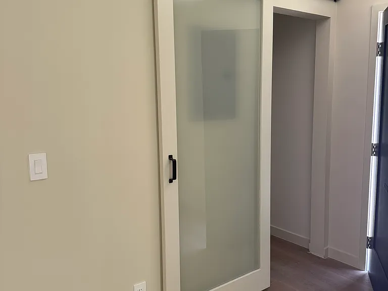 6500 Hayvenhurst Ave #6502 — Photo 9