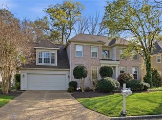 107 Crosspointe Ct, Yorktown, VA 23693