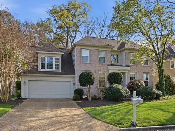 107 Crosspointe Ct, Yorktown, VA 23693