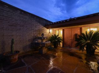 6790 E River Rd, Tucson, AZ 85750