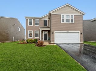 1770 Bayberry Ln, Pingree Grove, IL 60140