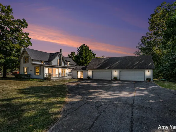 14131 72nd St, South Haven, MI 49090