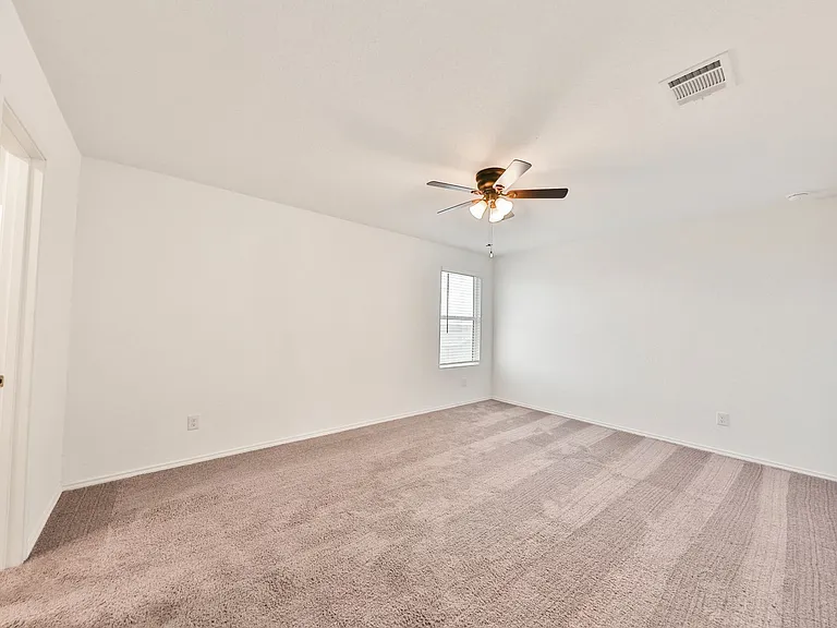 10626 McClintock Dr — Photo 15