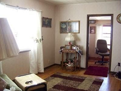 5th image of 1703 W 5th St