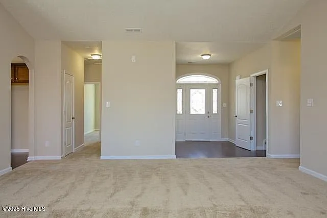 808 Solomon Dr — Photo 4