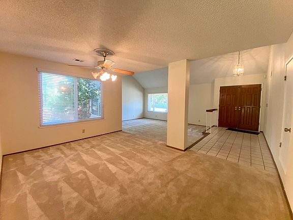 5th image of 32953 Regents Blvd