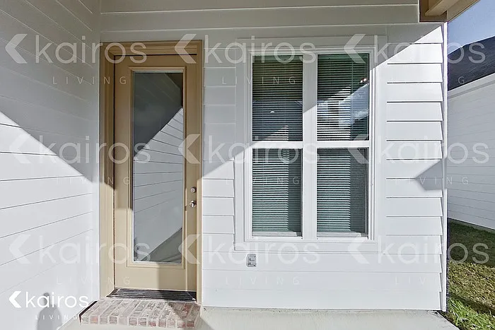 4828 Dacha Ln — Photo 15