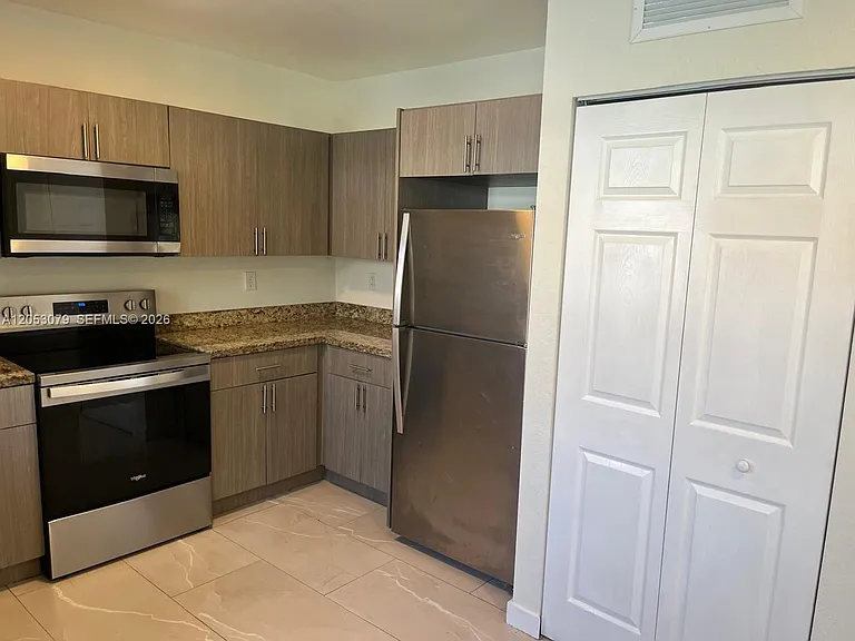 10229 SW 173rd St #1 — Photo 7