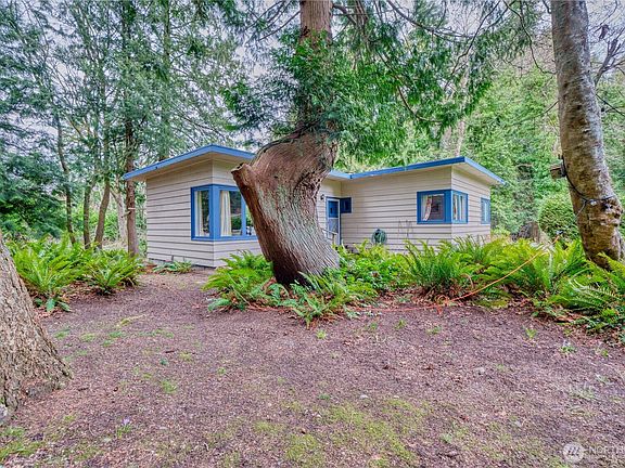 2nd image of 2224 Ross Road