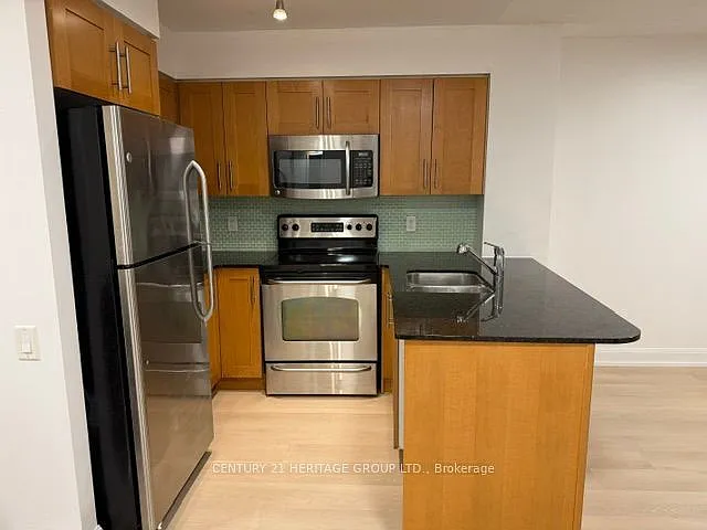 2181 Yonge St #1909 — Photo 17