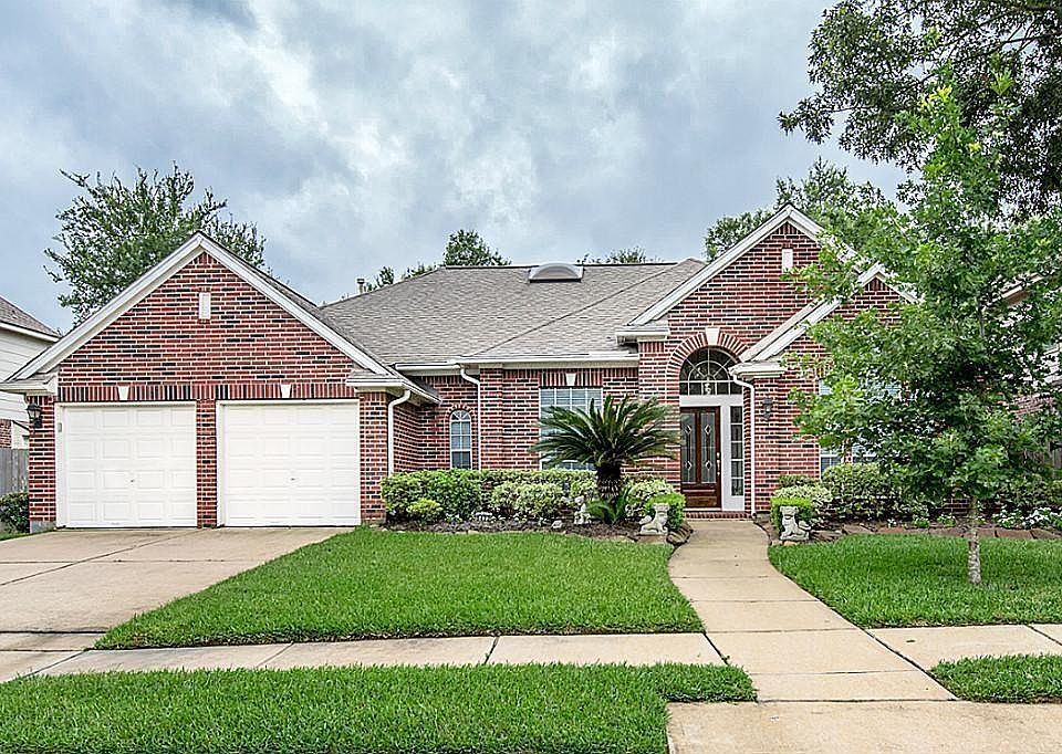 1st image of 1422 Poplar Ln