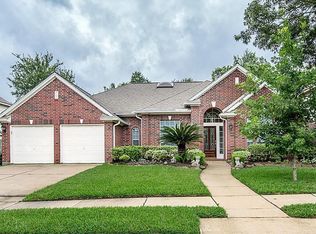 1422 Poplar Ln, Seabrook, TX 77586