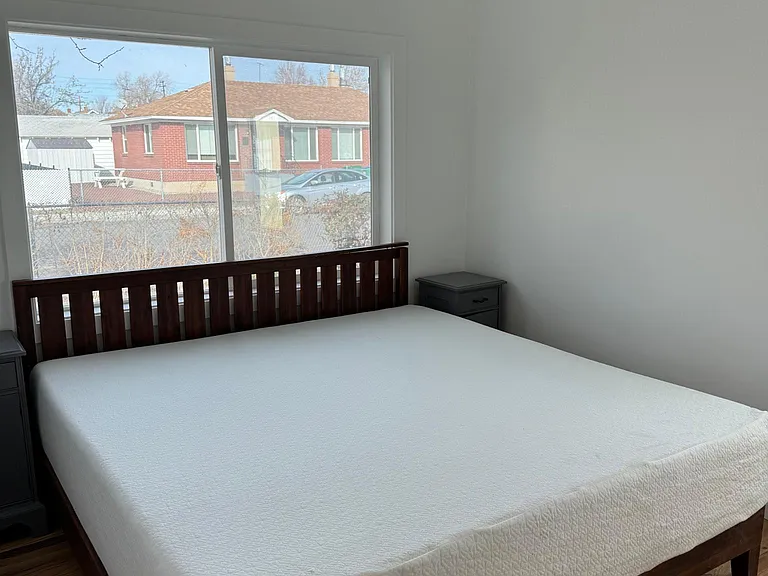 Front bedroom.