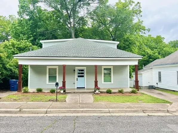 144 Walker St, Winder, GA 30680