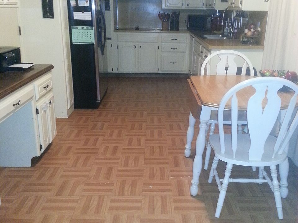 2nd image of 2206 Havenwood Rd