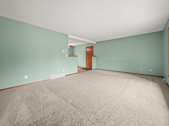 4th image of 1603 Monroe Ct
