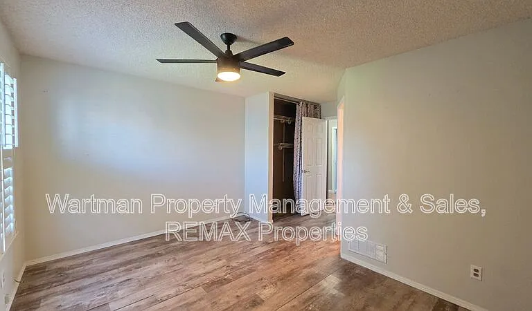4231 Charleston Dr — Photo 10