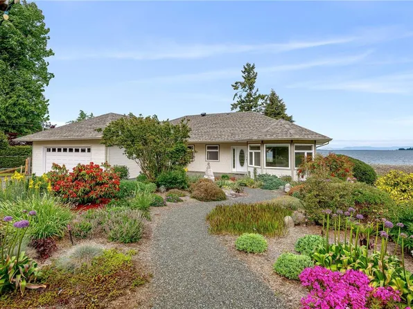 4778 Kilmarnock Dr, Comox Valley, BC V9N 9S5