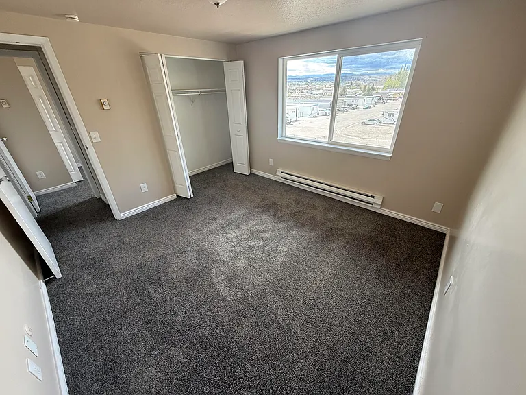 820 Moccasin Ln — Photo 8