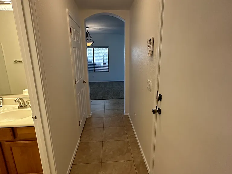 21372 N Sunset Dr — Photo 23