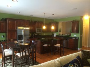 54662 Irish Crossings Ln, South Bend, IN 46637
